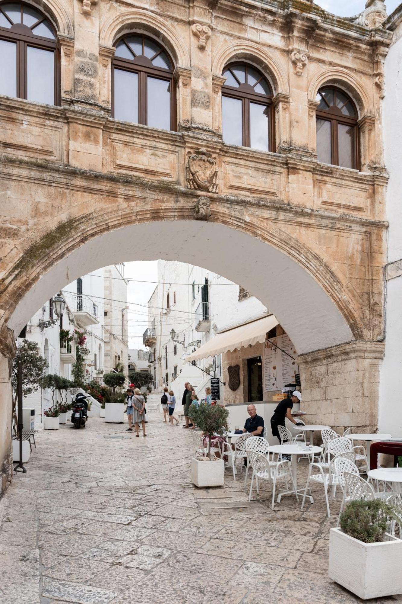Atagio Luxury Room Ostuni Exteriör bild